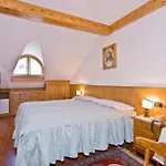 Franceschi Park Hotel