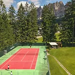 Franceschi Park Hotel
