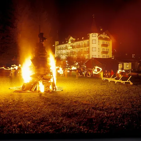 Szálloda Franceschi Park Cortina dʼAmpezzo