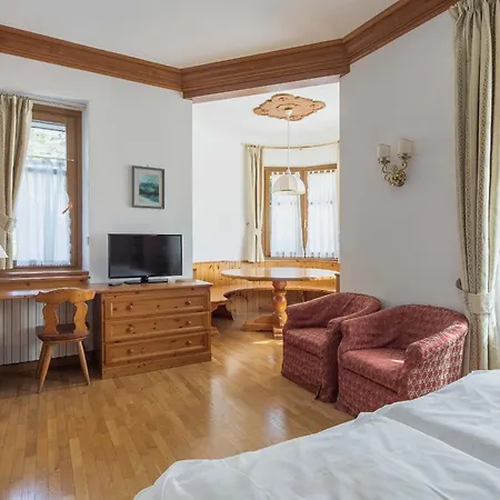 Ξενοδοχείο Franceschi Park Κορτίνα Ντ' Αμπέτσο