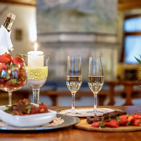 Ξενοδοχείο Franceschi Park 4*