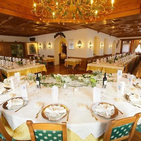 Ξενοδοχείο Franceschi Park 4*