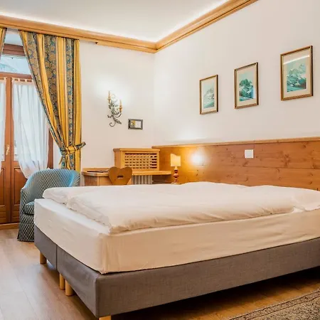 Franceschi Park 4*