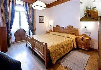 Franceschi Park 4*