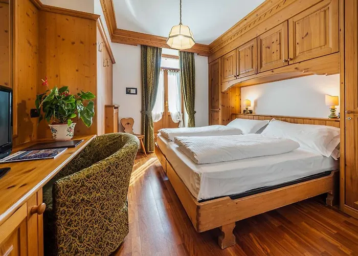 Franceschi Park Szálloda